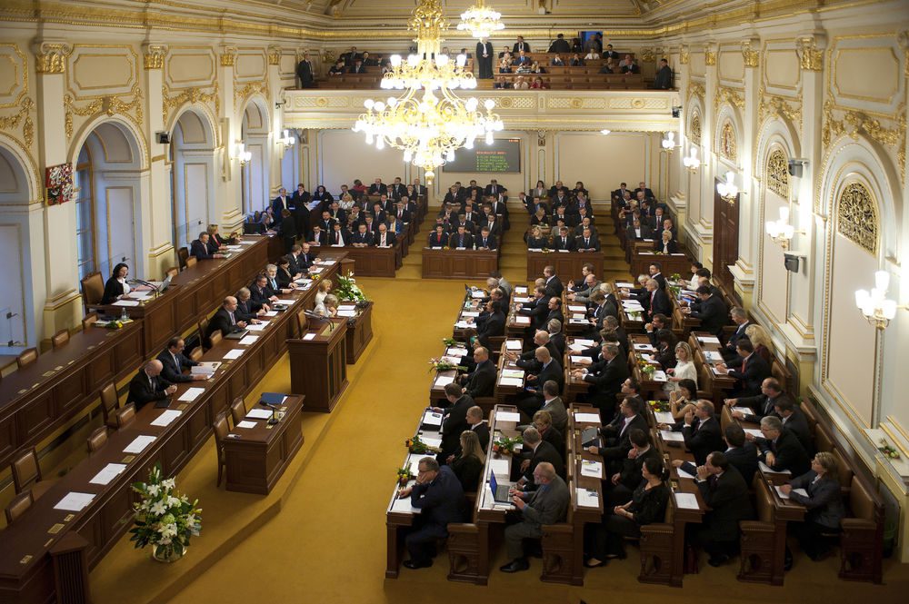 Výzva Parlamentu, aby otevřel Česko moderní energetice